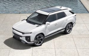 ویدئو: یکی از زشت ترین SUV های ساخته شده تا کنون به تازگی زیباتر از Range Rover شد